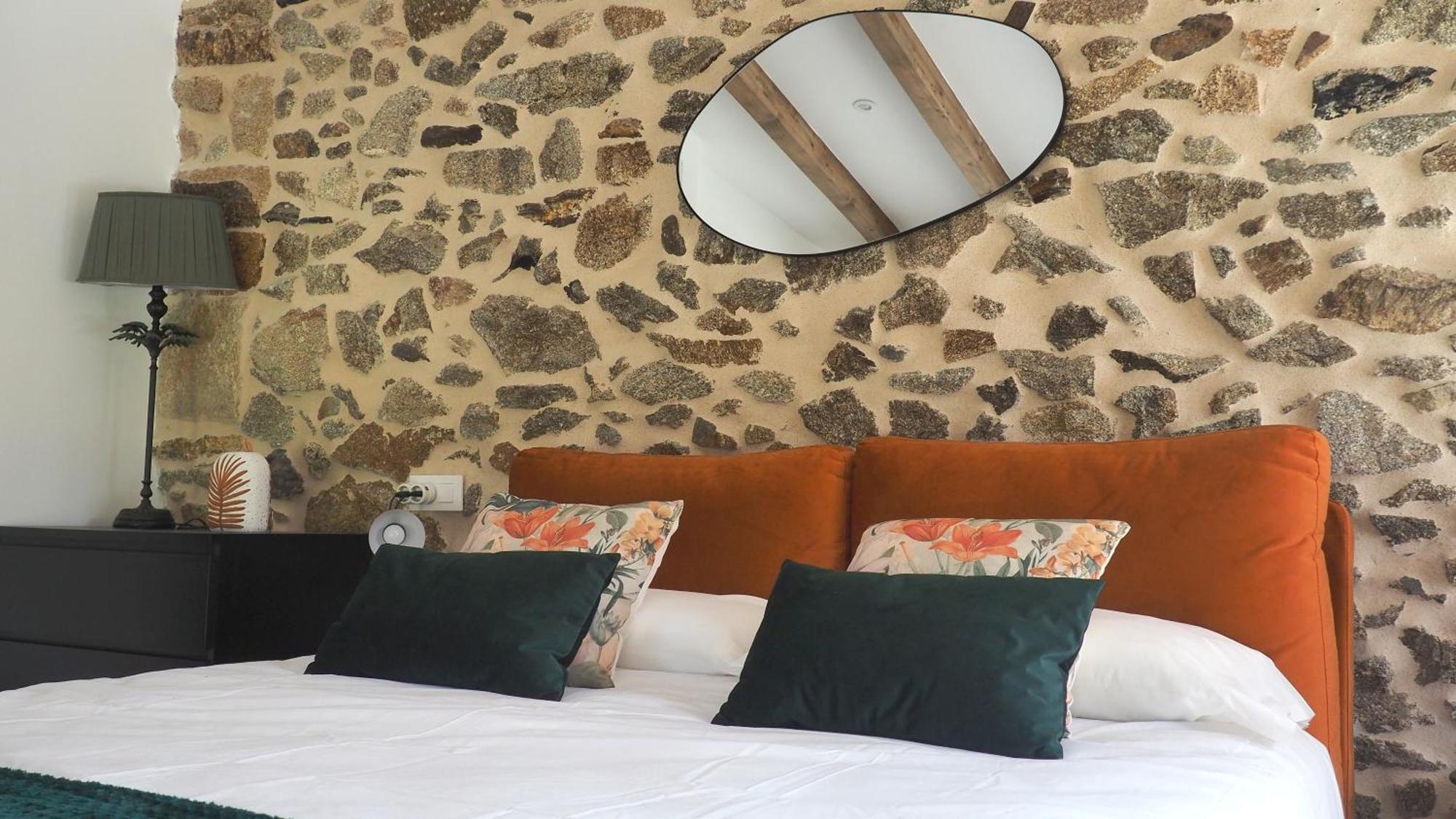 Apartamentos Muralla Sacra Sober Kültér fotó