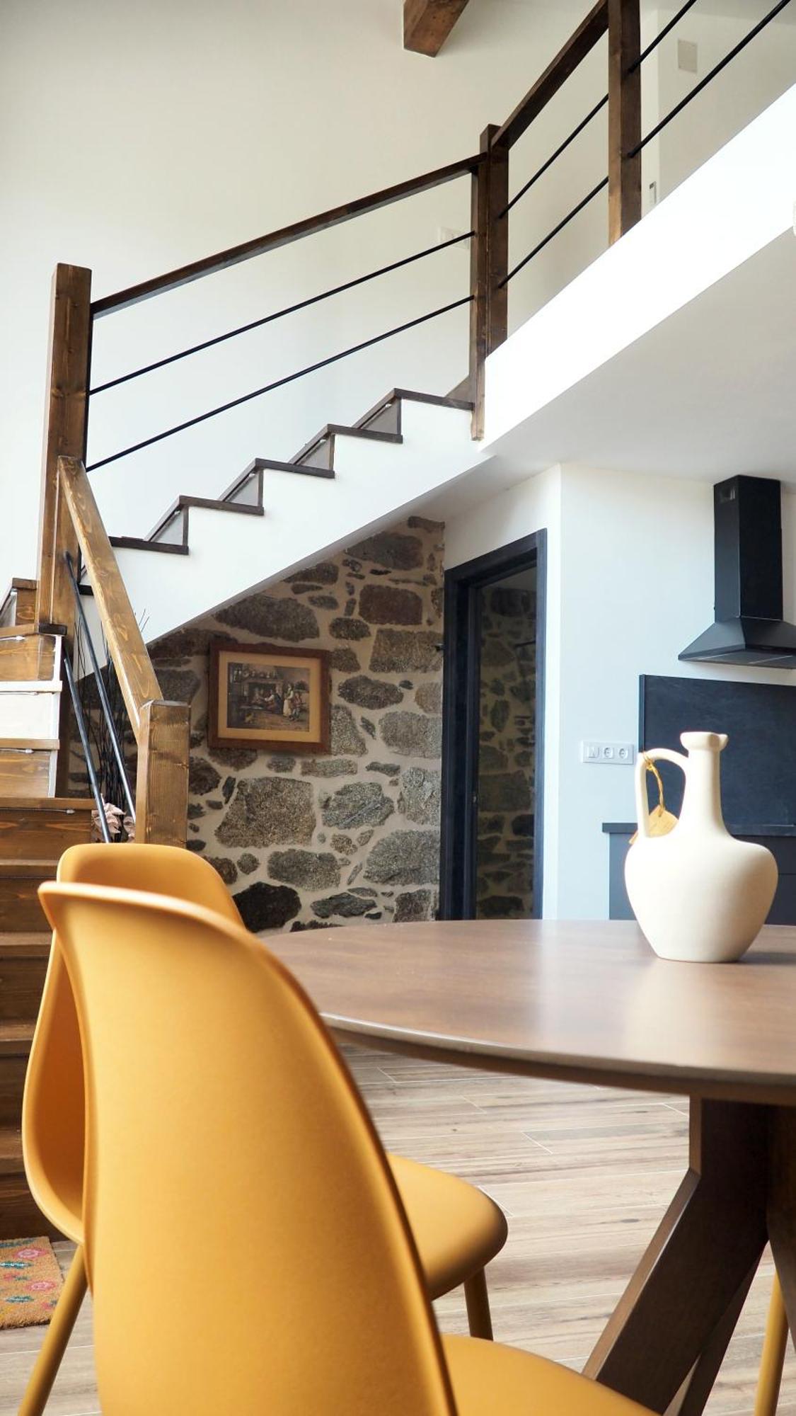 Apartamentos Muralla Sacra Sober Kültér fotó