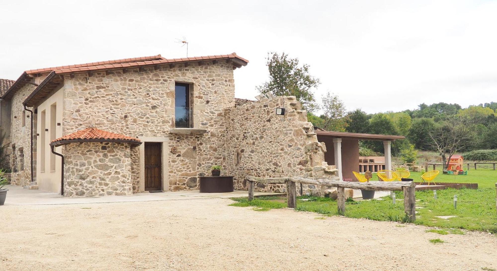 Apartamentos Muralla Sacra Sober Kültér fotó