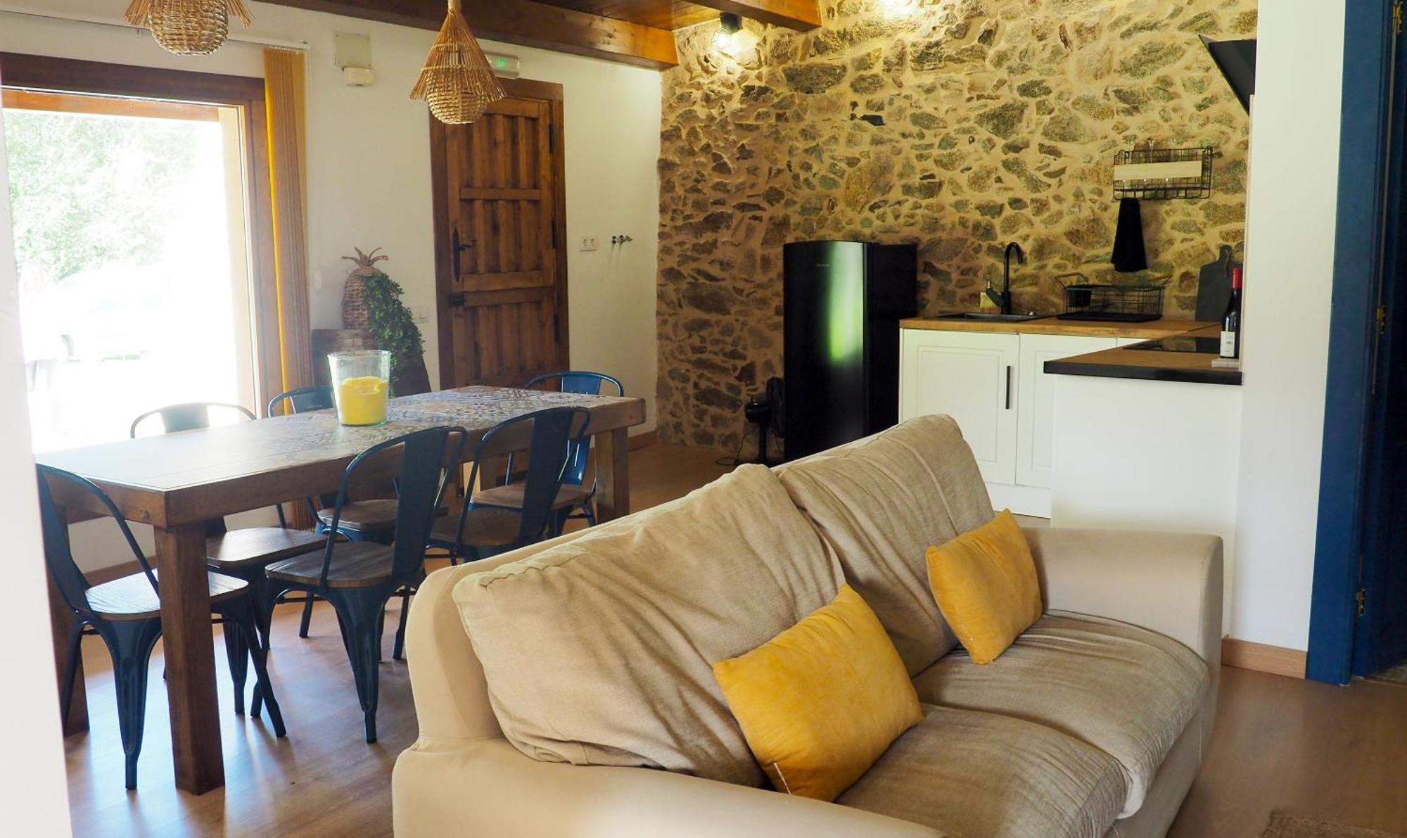 Apartamentos Muralla Sacra Sober Kültér fotó
