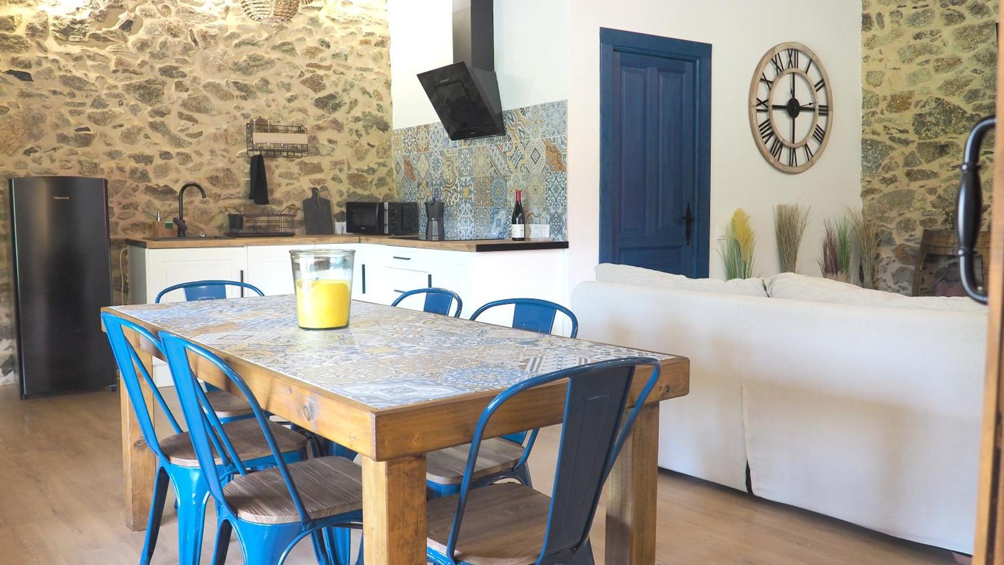Apartamentos Muralla Sacra Sober Kültér fotó