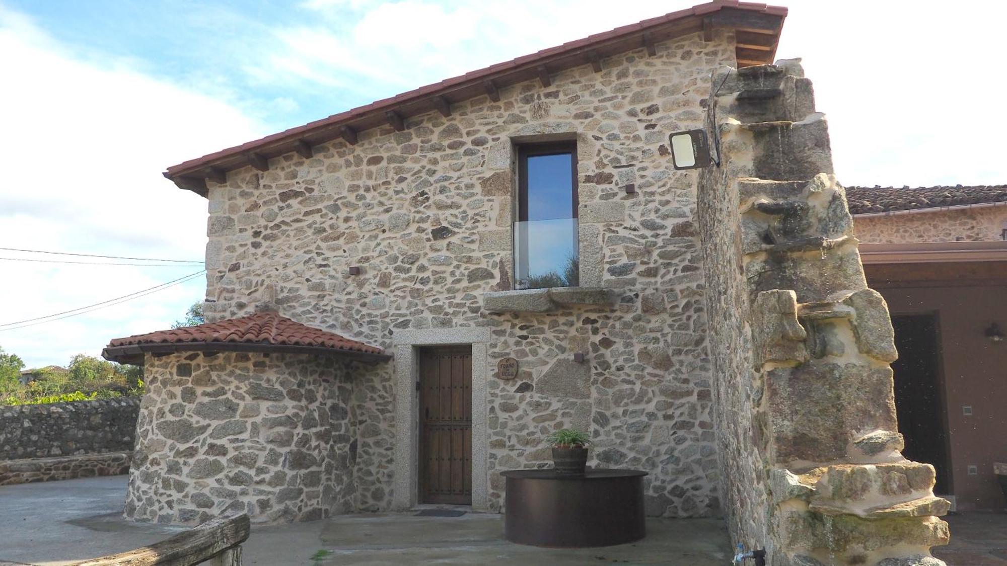 Apartamentos Muralla Sacra Sober Kültér fotó