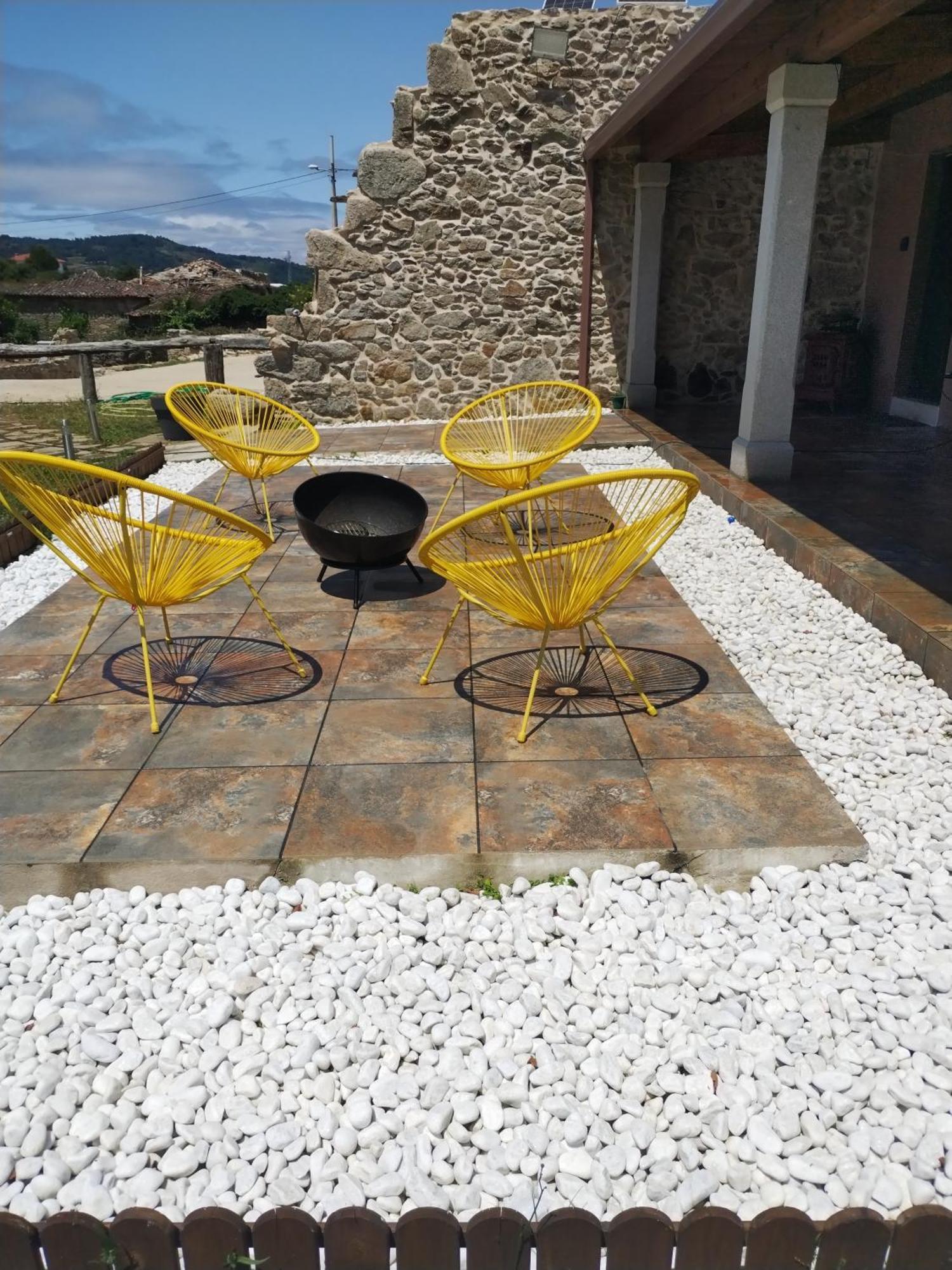 Apartamentos Muralla Sacra Sober Kültér fotó